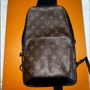 Louis Vuitton Monogram Avenue Sling